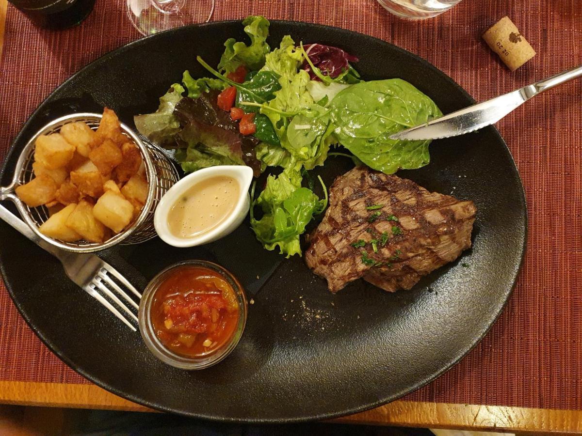 Bahiana Hotel Saint-Julien-en-Born Eksteriør billede
